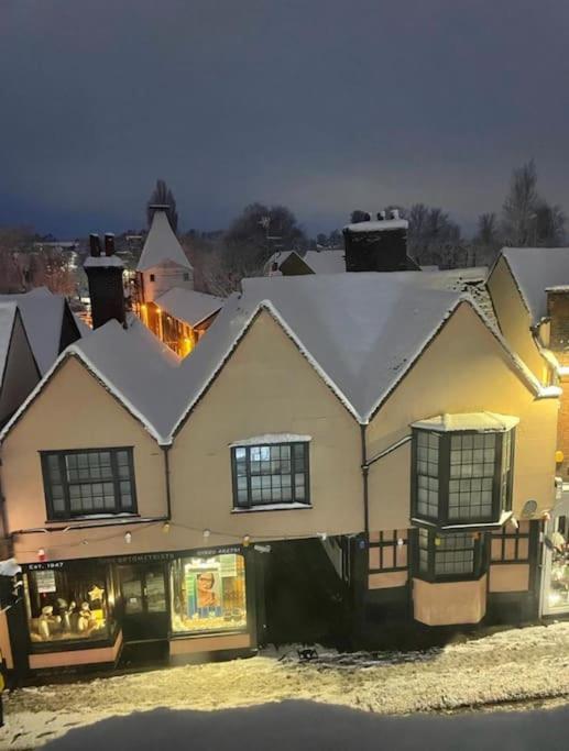Beautiful 1600'S Loft Apartment. แวร์ ภายนอก รูปภาพ
